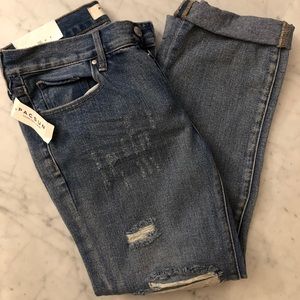 BRAND NEW Women’s PacSun Boyfriend Jeans, Size 26